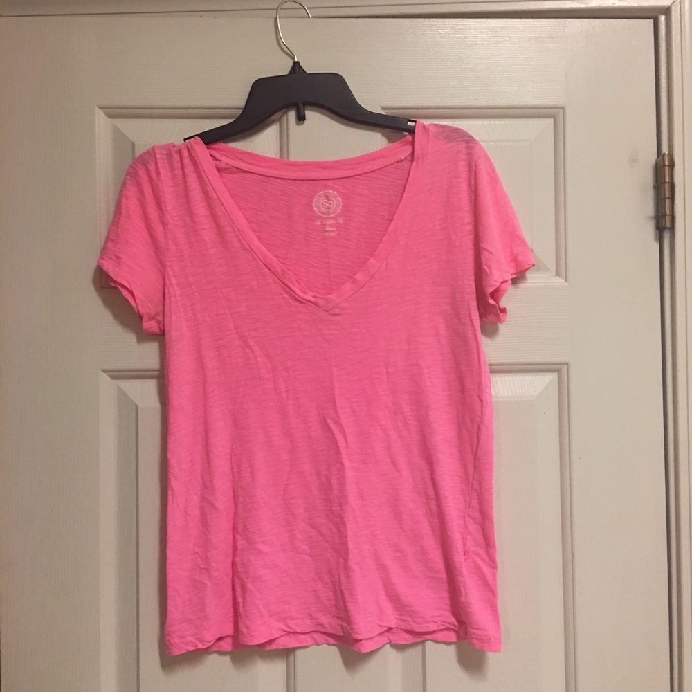 Tee